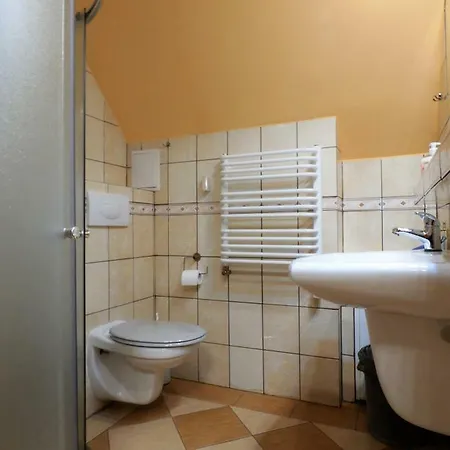 - Pod Smerkami 샬레 스클라르스카포렘바