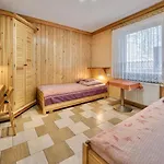 - Pod Smerkami Chalet Szklarska Poreba