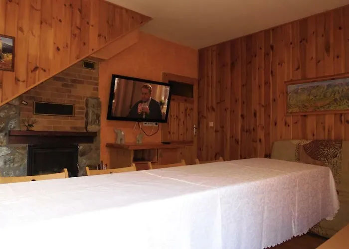 - Pod Smerkami Chalet *